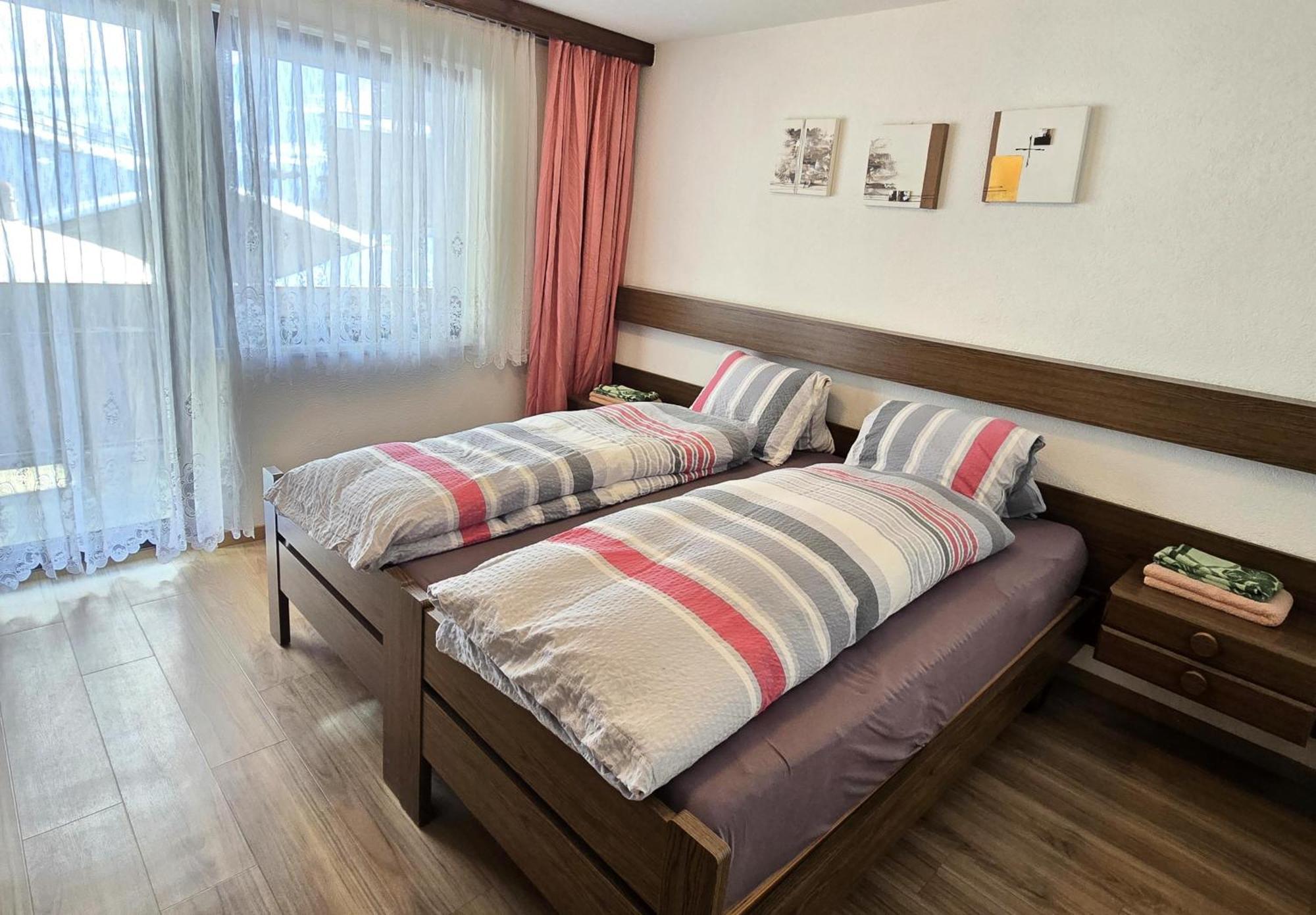Ferienhaus Adonis Saas-Grund Szoba fotó