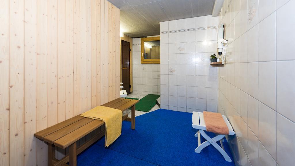 Ferienhaus Adonis Saas-Grund Kültér fotó
